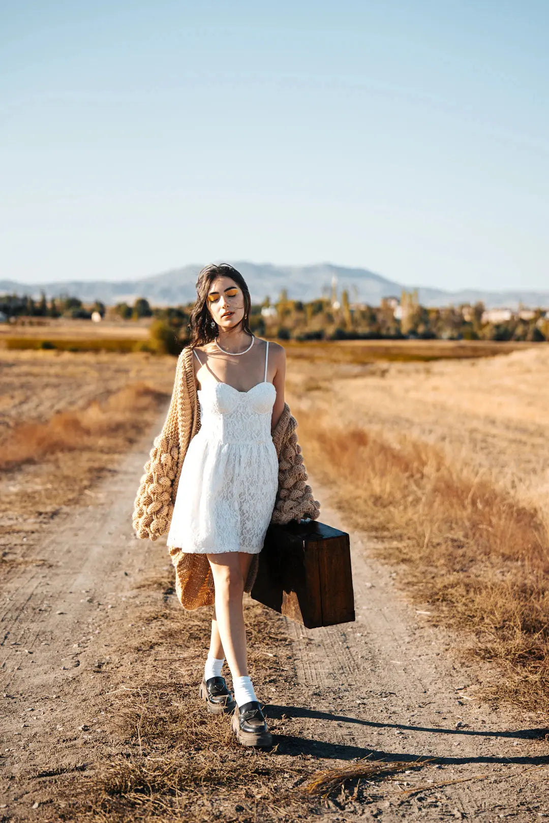Packing Dresses for Travel Fashionista’s Guide